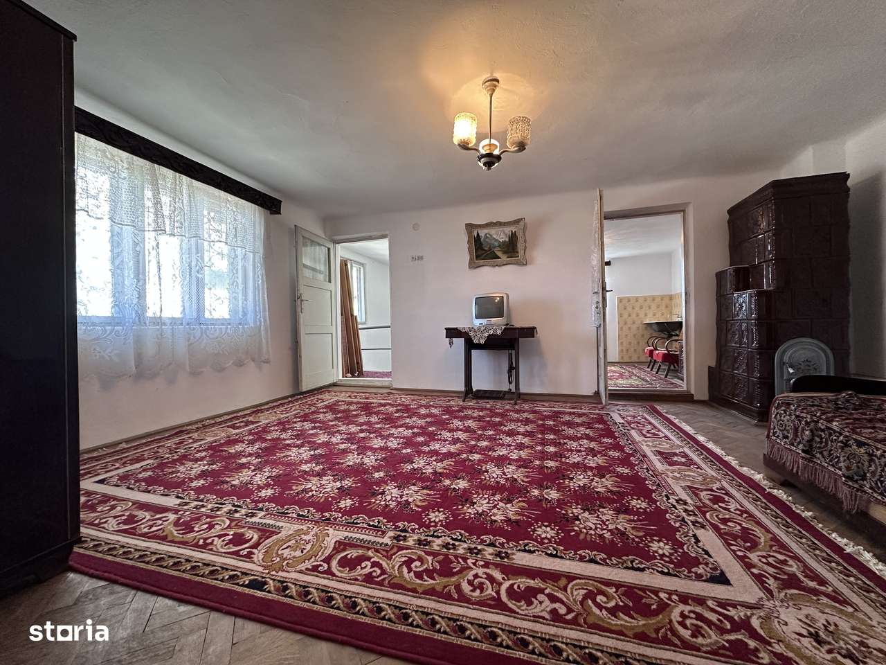Vanzare casă cu potențial rezidențial și comercial în Pucioasa -441 mp-15