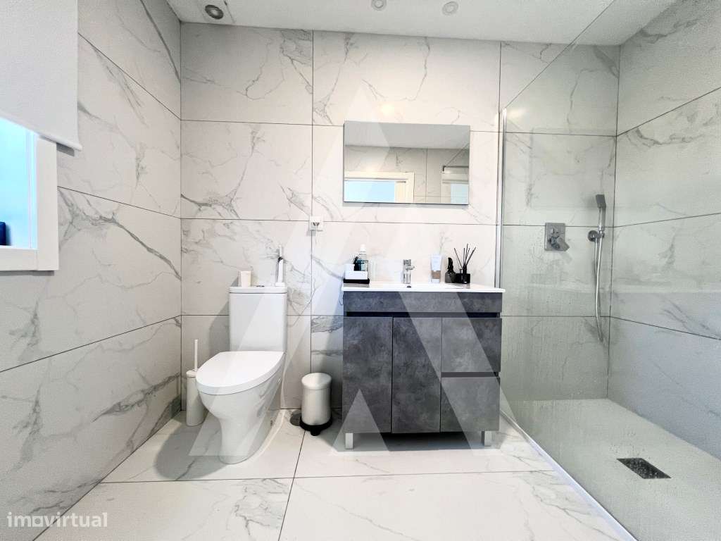 Moradia T3 em São João da Madeira-22