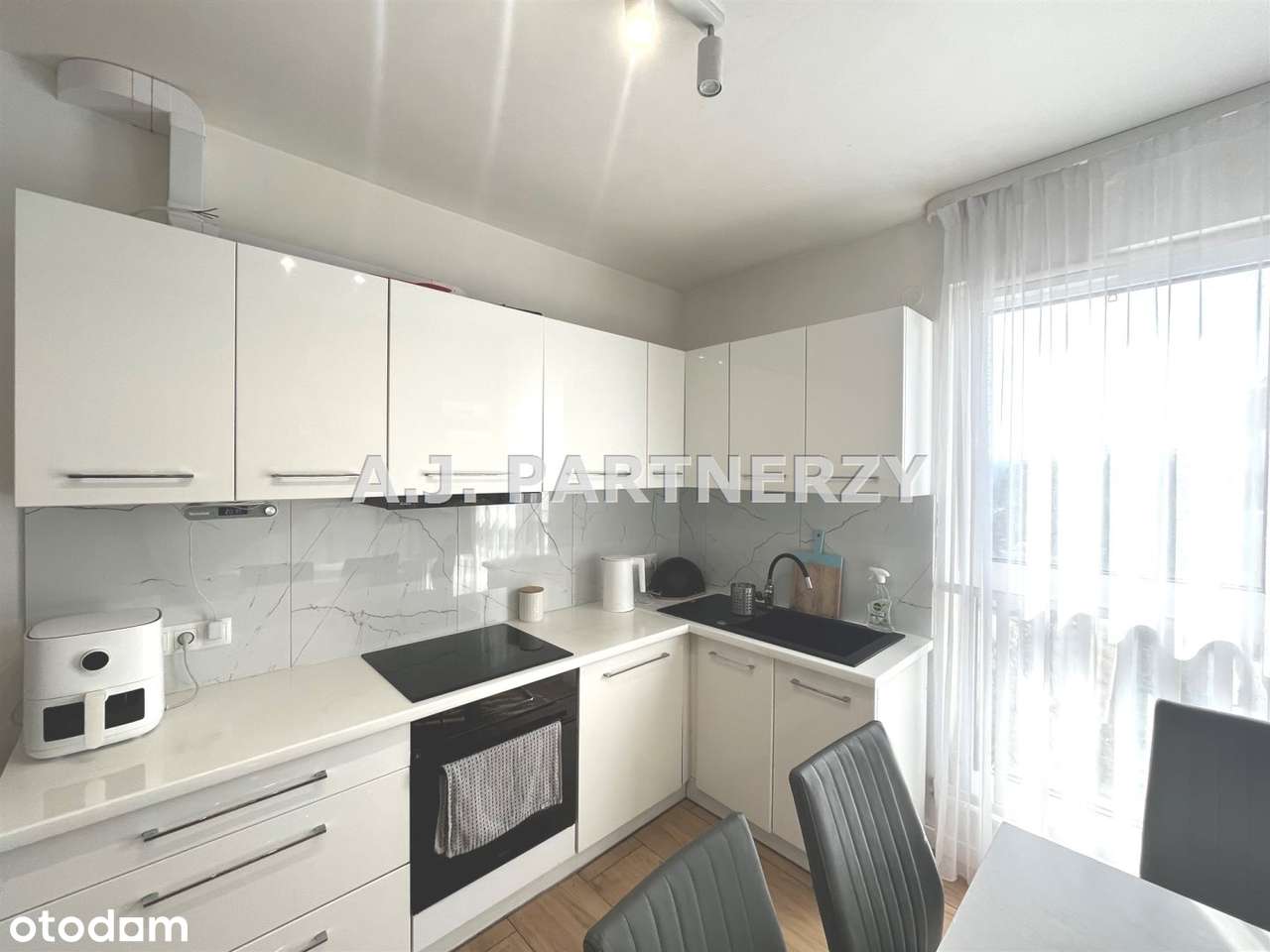 Gotowe 3 pokojowe z windą, 2 miejsca postojowe-7