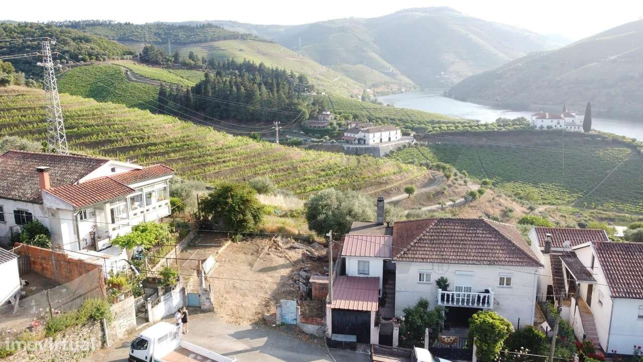 Terreno para construção de moradia no centro do Douro - Grande imagem: 2/3