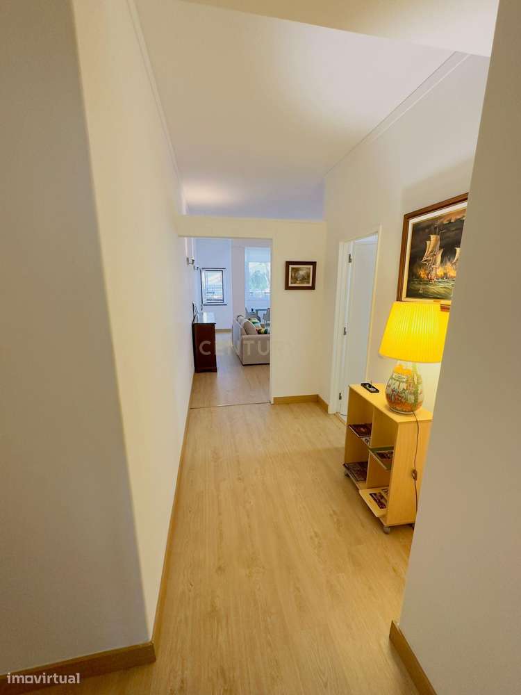 TI Mobilado para Arrendamento em Cascais - Grande imagem: 3/26