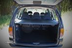 VW Sharan 1.9 TDi Highline 7L - 13