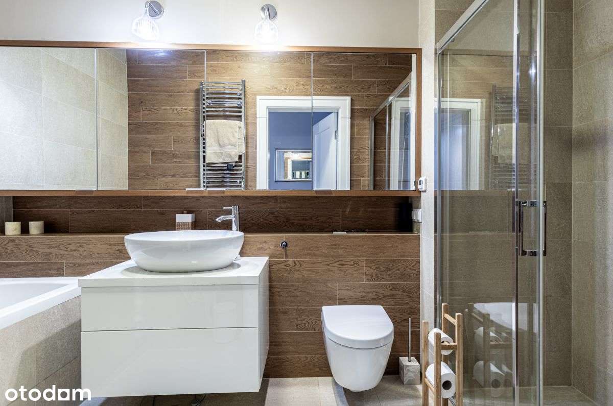 Trzypokojowe mieszkanie z tarasami i ogrodem-8