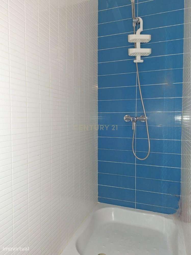 Moradia T3+1 em Alcochete: Luxo e Conforto!-41