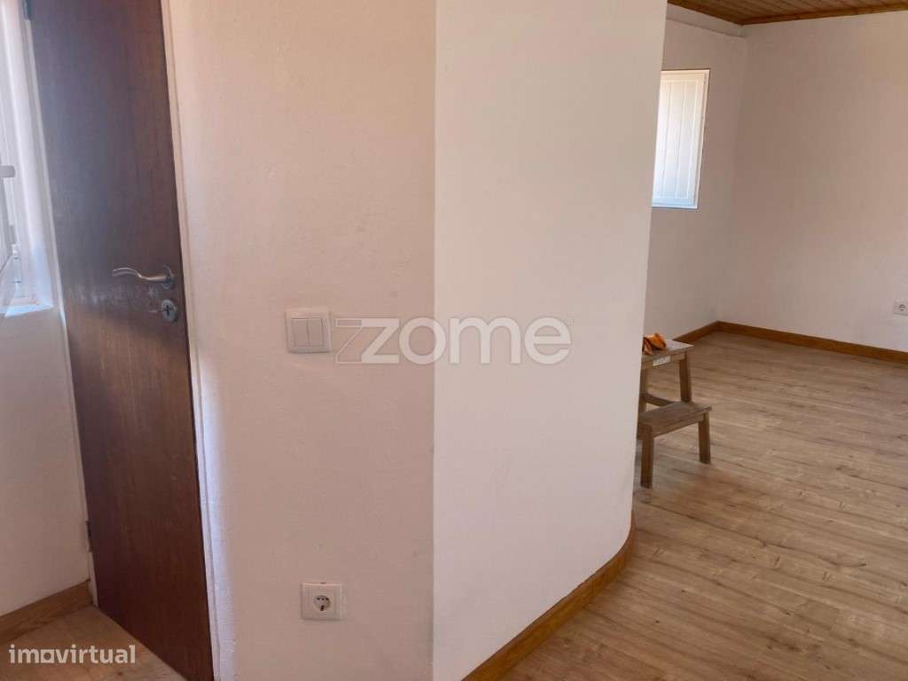 Moradia com 2 quartos para arrendamento na Praia das Maçãs - Grande imagem: 4/13