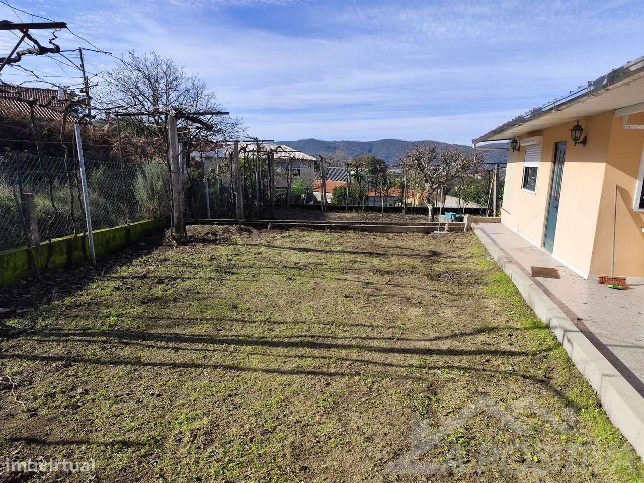 Moradia Isolada T0 Arrendamento em Macieira de Cambra,Vale de Cambra - Grande imagem: 5/21