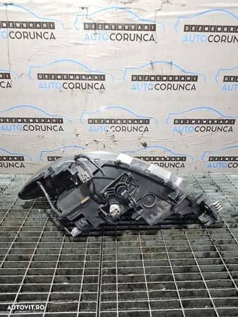 Far Dreapta Mazda CX - 5 2012 - 2015 SUV 4 Usi (669) Xenon - 3