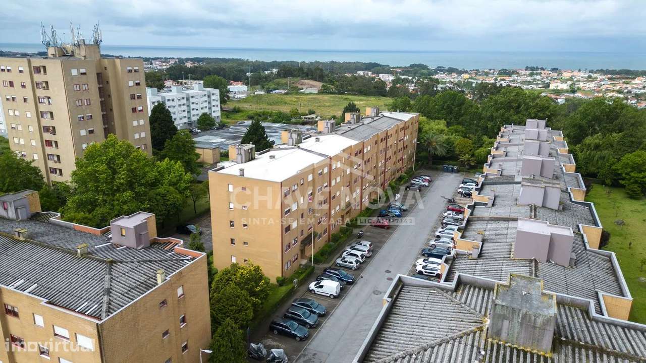Apartamento T3 em Canidelo c/ vistas mar | Remodelado-24