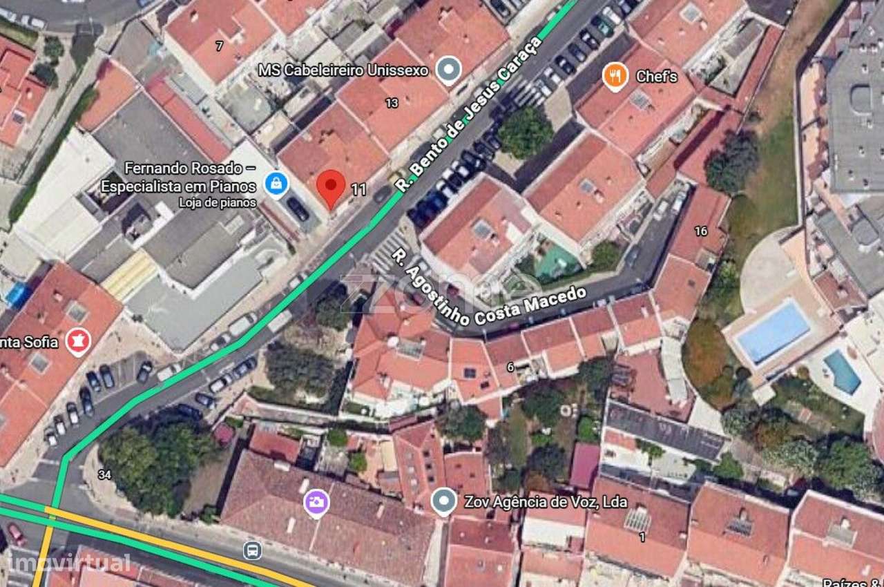 Oportunidade Investimento - Estacionamento para 50 viaturas - Grande imagem: 4/45