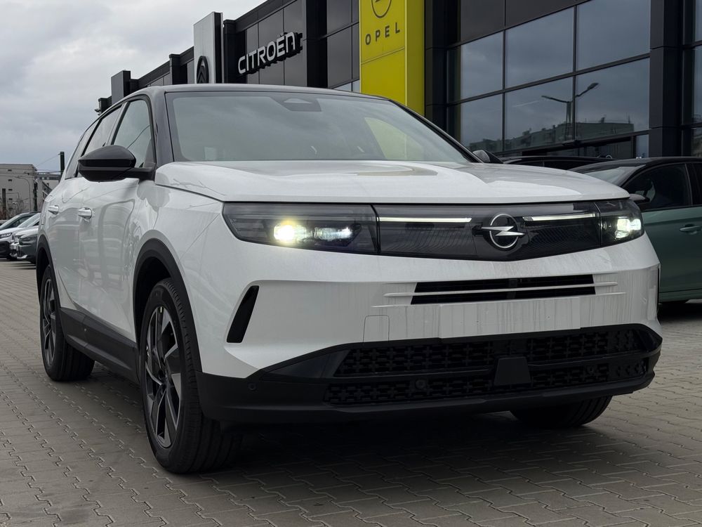 Nowy Grandland GS MHEV pakiet tech PLUS, do 8lat ochrony!