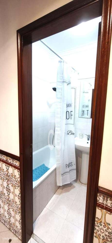 Apartamento T3 com Excelente Localização em Caneças-6