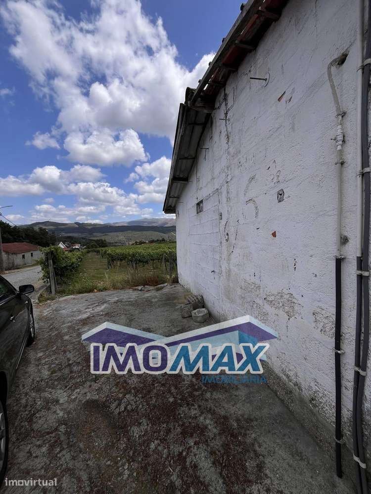 Moradia Restauro - Codeçoso, Celorico de Basto - Grande imagem: 4/8