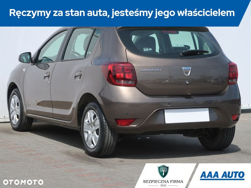 Dacia Sandero - 5