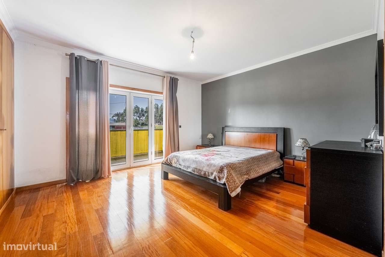 Moradia Individual V4 Nogueira Mancelos Amarante-17