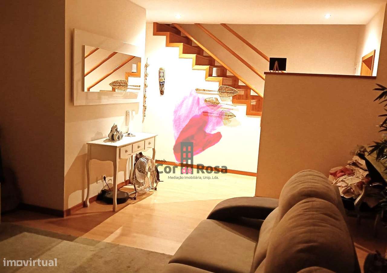 Moradia Geminada tipo T3 – Fareja-13