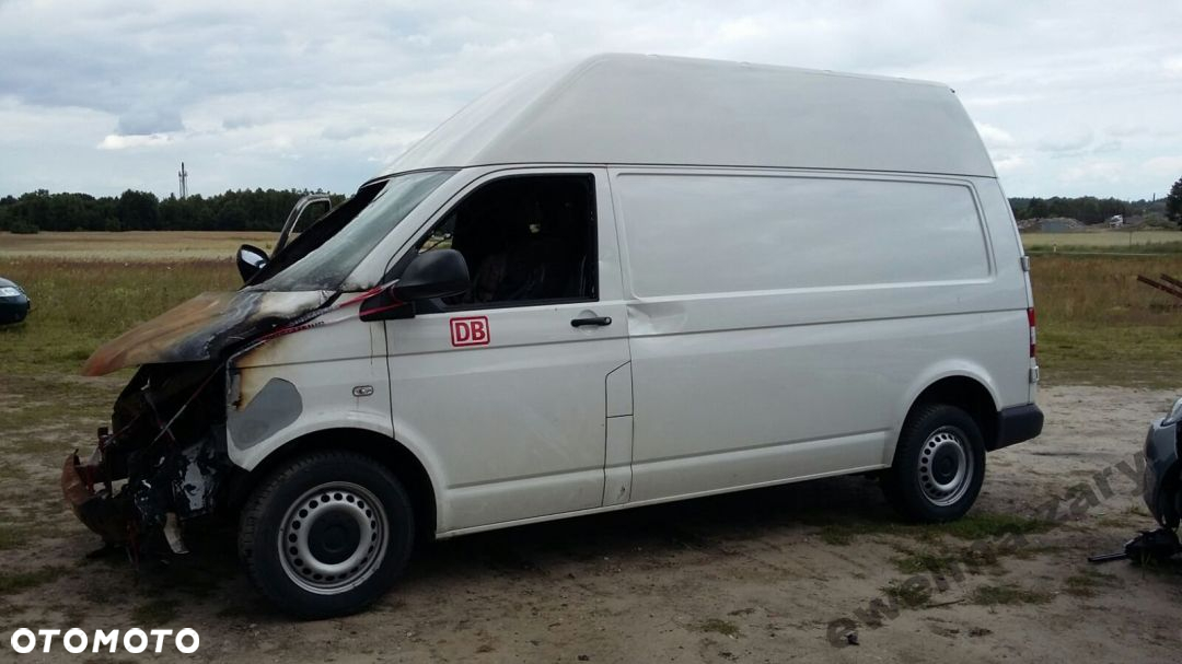 Karoseria goła z dokumentami Vw T5 2.0 TDI 2014r - 4