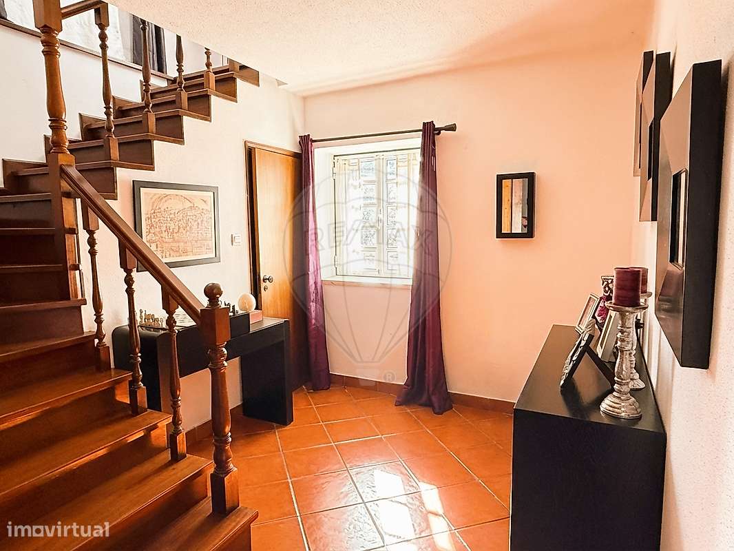 Moradia T4 para venda-7