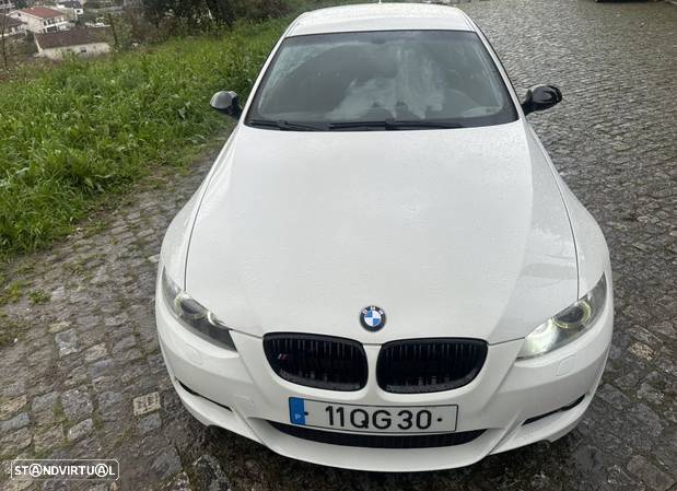 BMW 320 d Coupe - 2