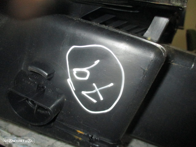 Porta Luvas 9654110577 CITROEN C4 GRAND PICASSO 2008 Preto - 3