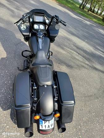 Harley-Davidson Touring Road Glide - 8