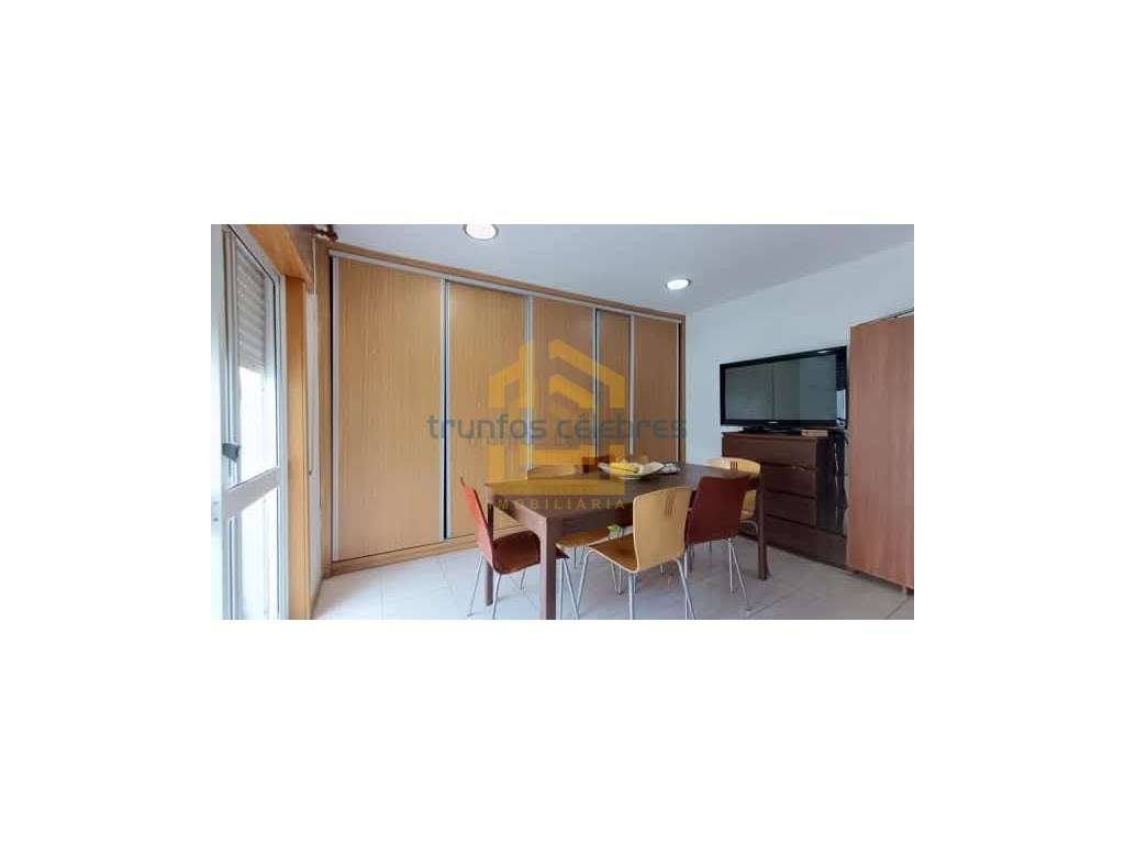 *Moradia T3+1 Renovada | Terraço Privativo | A 600 m da Praia e 400...-30