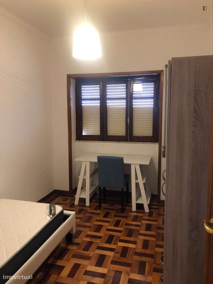 Quarto - localizado em Celas Coimbra Portugal Coimbra - Grande imagem: 5/7