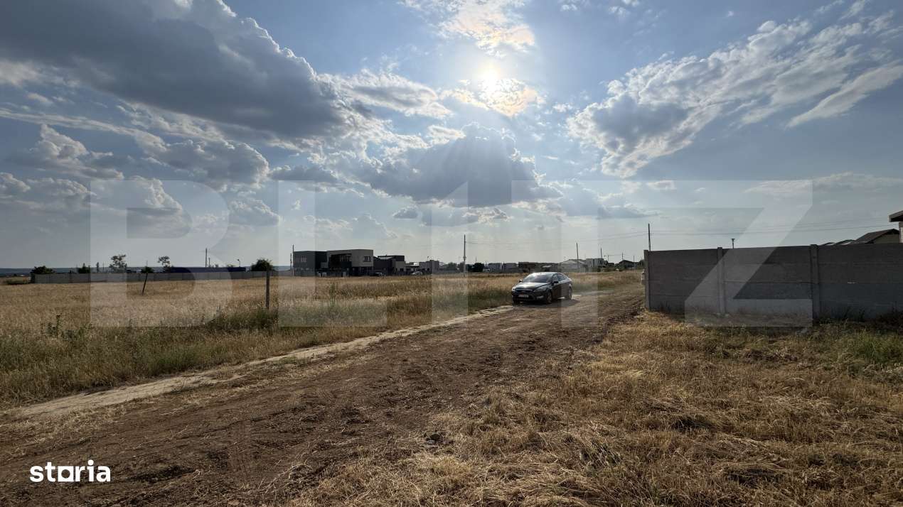 Parcela teren 735 mp, front 39 m, utilitati, zona Selgros - Imagine principală: 3/5