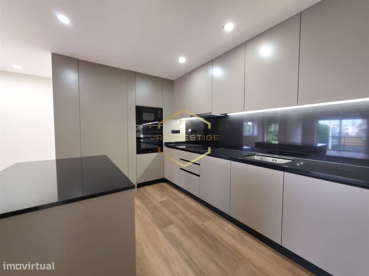 Apartamento T3 Venda em Póvoa de Varzim, Beiriz e Argivai,Póvoa de Var-2