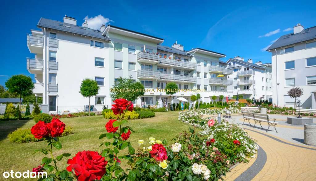 3 pokojowe mieszkanie z narożnym balkonem!-16