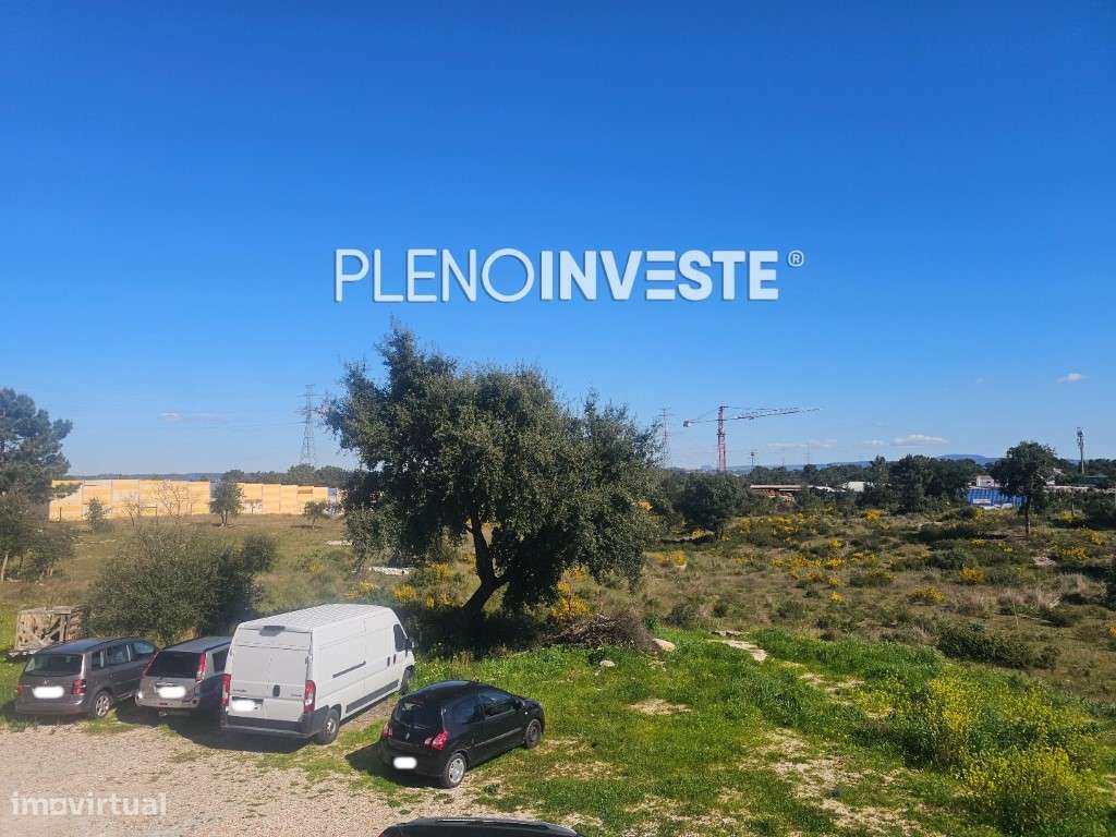 Moradia V3 com piscina Nova construção em Pinhal de Frades-11