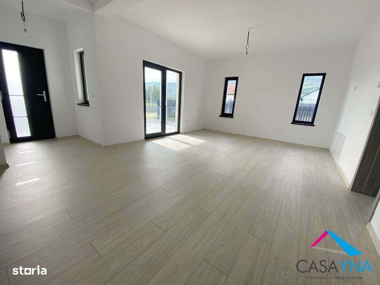 Hemeiusi - Casa Parter la cheie! - Imagine principală: 2/7