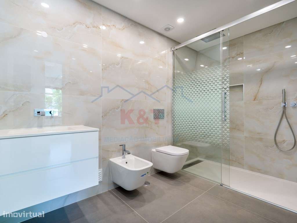 Moradia T3 com piscina-22