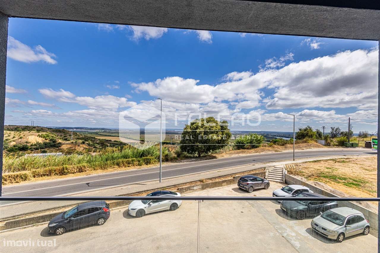 Apartamento T2 Venda em Santarém (Marvila), Santa Iria da Ribeira de S-44