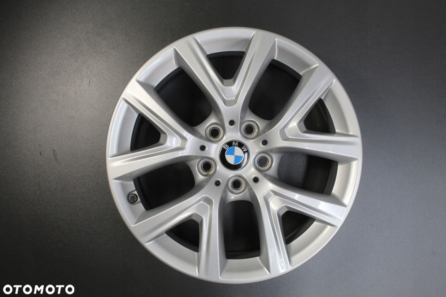 Felgi 17 5x112 BMW X1 F48 styling 574 F4696-19 - 2