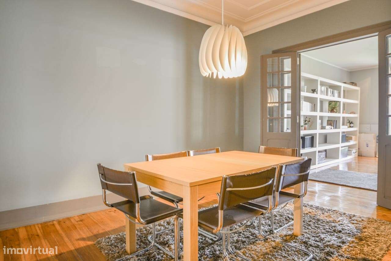 Elegante T2+1 | Elias Garcia | Gulbenkian | O Refúgio Superior nas Ave - Grande imagem: 4/19