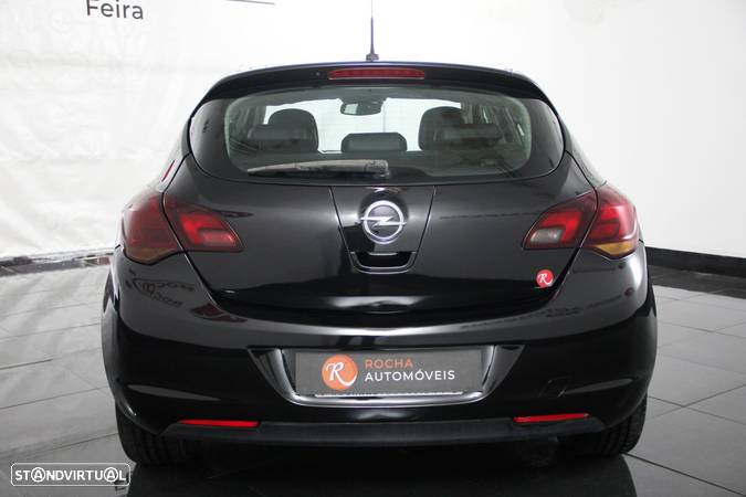 Opel Astra 1.3 CDTi Cosmo - 4