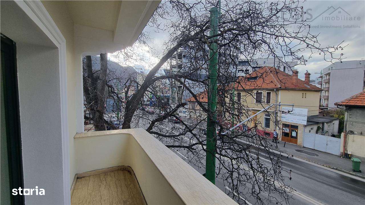 Vila - Bloc modern de 11 camere zona Centrul Civic , Onix - Imagine principală: 5/20