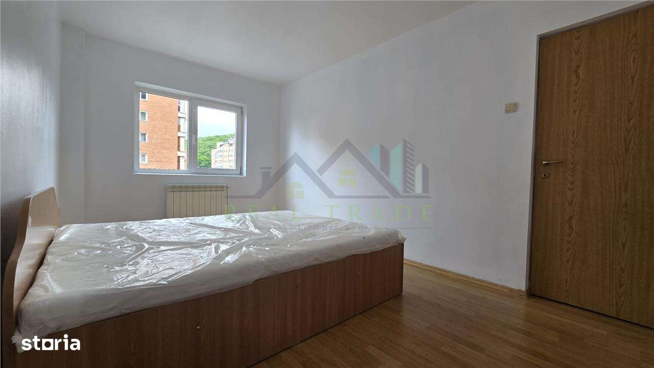 Apartament 2 camere decomandat etaj intermediar Racadau-2