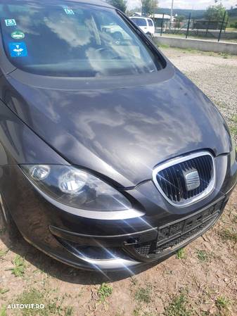 Dezmembrez Seat Toledo - 1