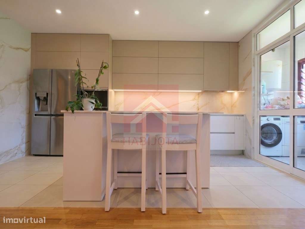 Apartamento T2 recuado em Fânzeres, Gondomar-6