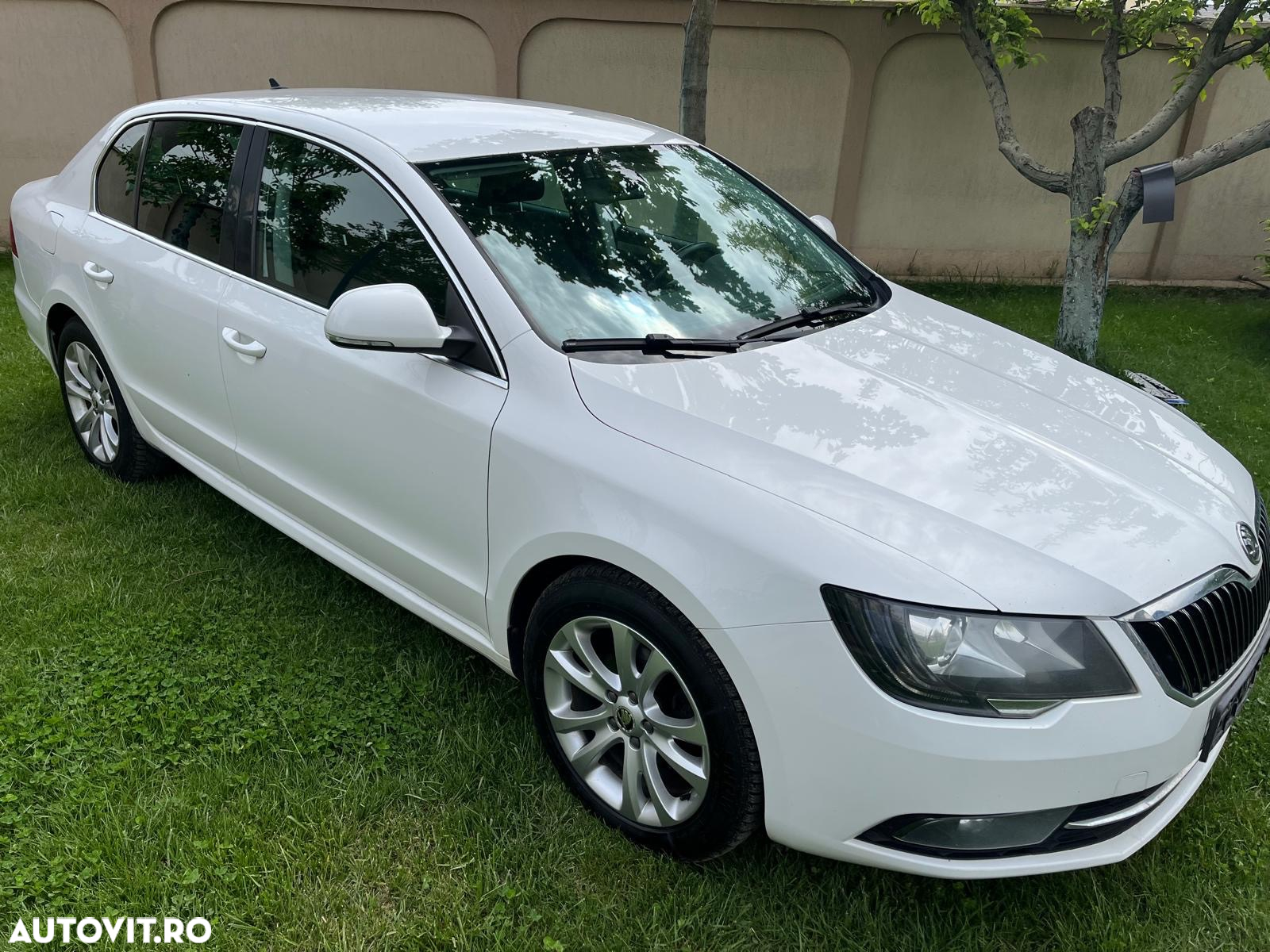 Skoda Superb Combi 1.6 TDI Ambition - 5