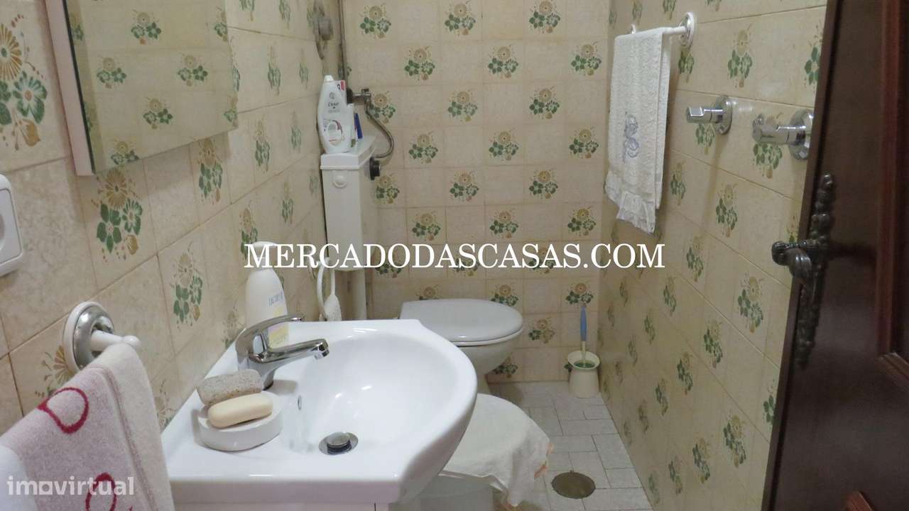 Moradia Isolada T3 em Fiães-6