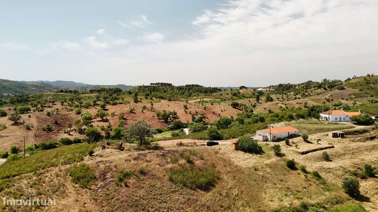Terreno Misto em São Marcos da Serra, Silves-17
