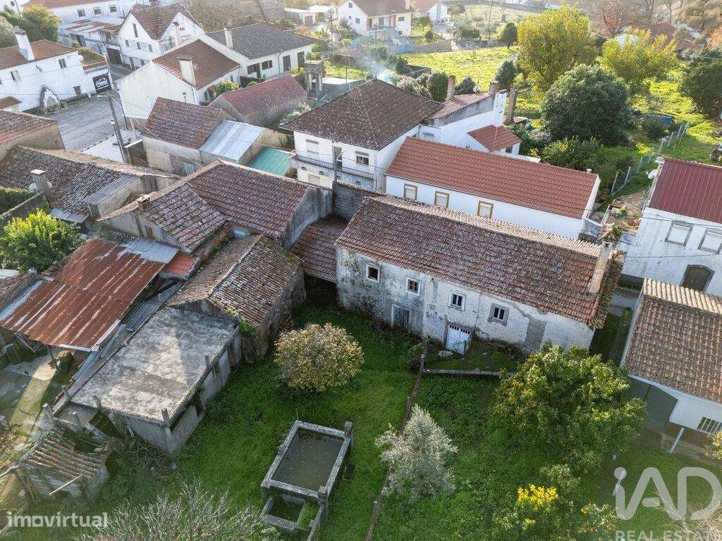 Casa de Campo T4 em Aguda de 180 m2 - Grande imagem: 4/38