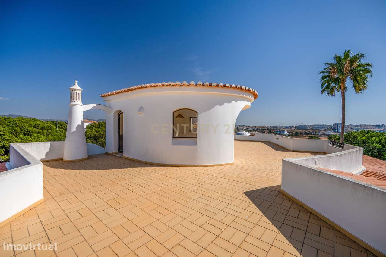 Moradia T3+1 Faro | Jardim | Garagem | Vista Mar - Grande imagem: 5/49