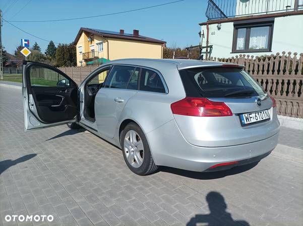 Opel Insignia - 8