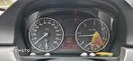 BMW Seria 3 318d DPF Touring - 18