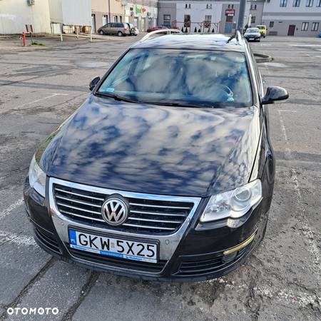 Volkswagen Passat 2.0 TDI DPF BlueMot Comfortline - 1