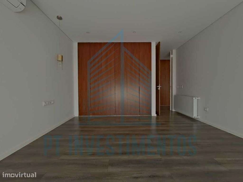 Moradia semi-nova T5+1 em Santa Joana - Aveiro-52