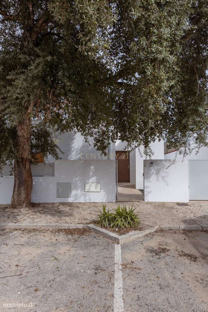 Moradia T4 com piscina em Azeitão - Grande imagem: 3/35